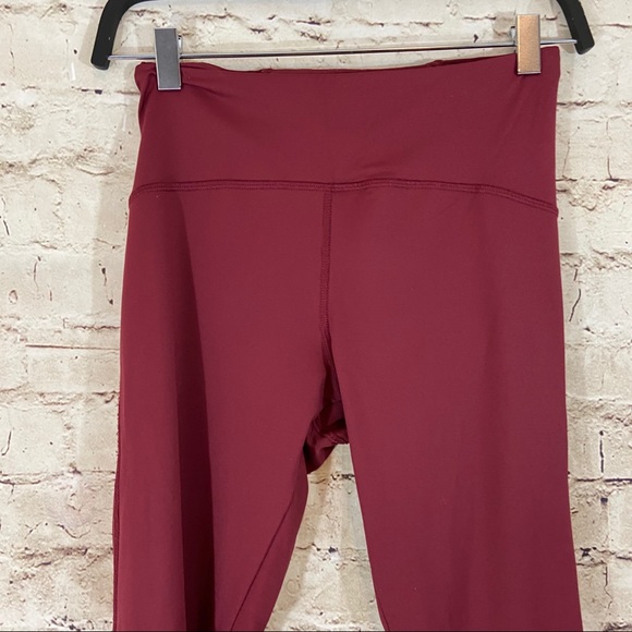 Burgundy high waisted active leggings size small - Picture 2 of 7